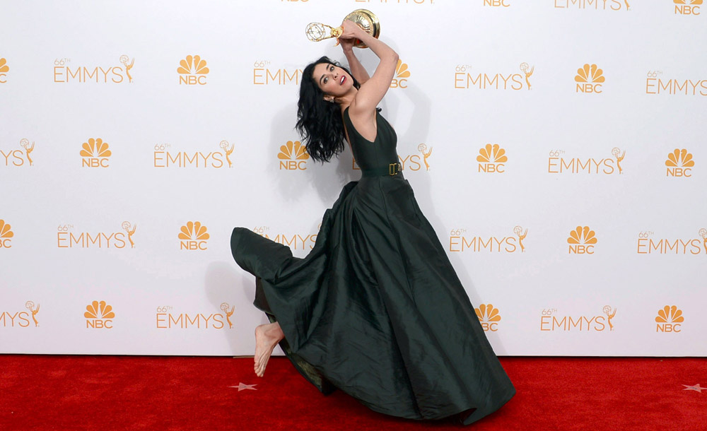 Sarah Silverman hits Emmys red carpet with “liquid pot” (video)