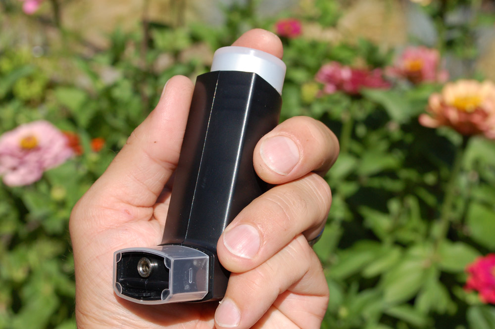 Stealth PUFFiT vaporizer mimics asthma inhaler (review)