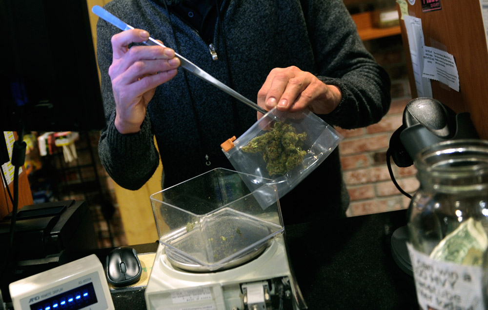 Is pot banking happening? FinCEN says yes; bankers disagree