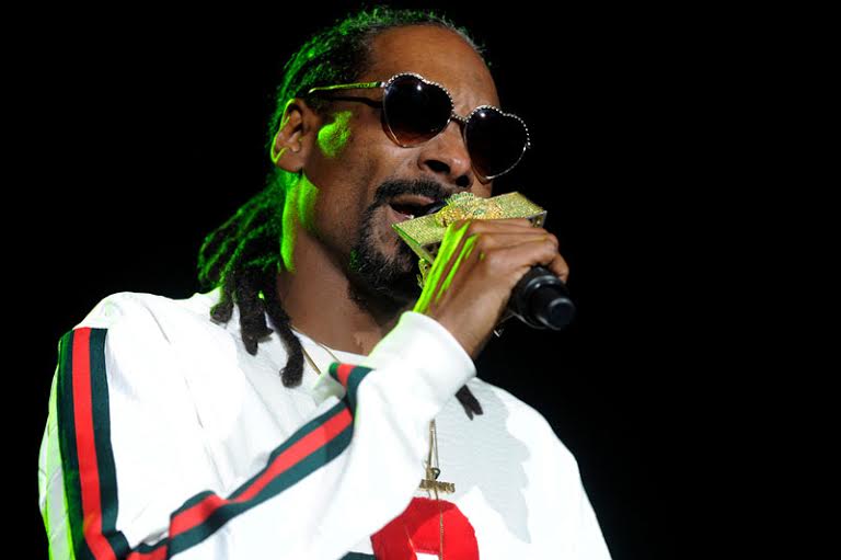 Snoop Dogg performs at Fiddlers Green Amphitheatre in Greenwood Village, Colo., on April 20, 2015. (Seth McConnell, HeyReverb.com)