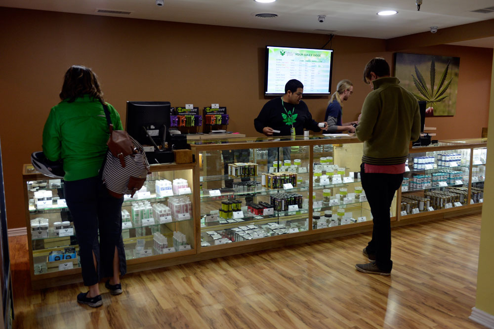Monthly Colorado marijuana sales pass $100 million mark