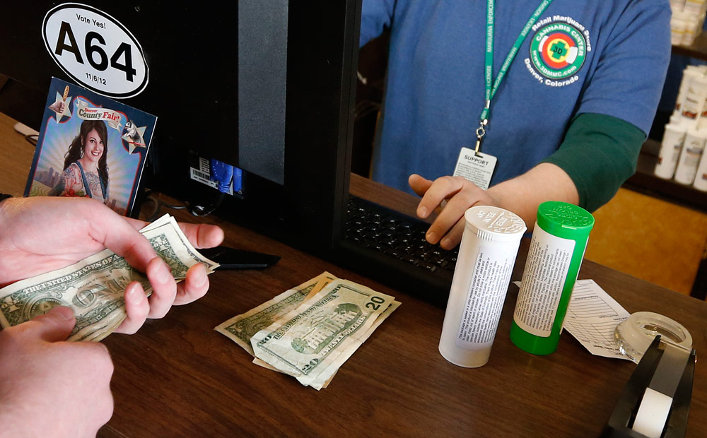 Cash transaction Colorado marijuana shop banking issues