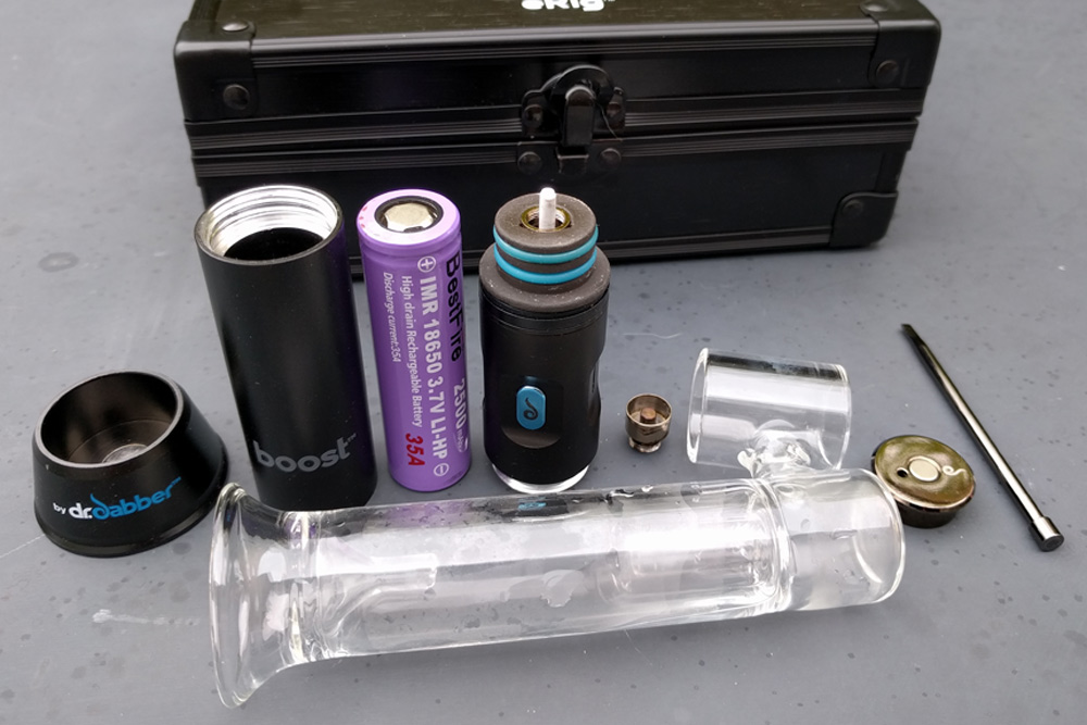 Dr. Dabber Boost: components of the portable hash oil rig